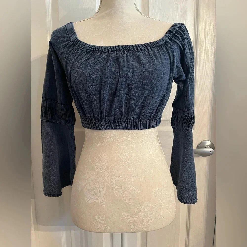 Natural Cotton FLARE MIDNIGHT BLUE OFF-SHOULDER cropped top long sleeve size M - Picture 2 of 16
